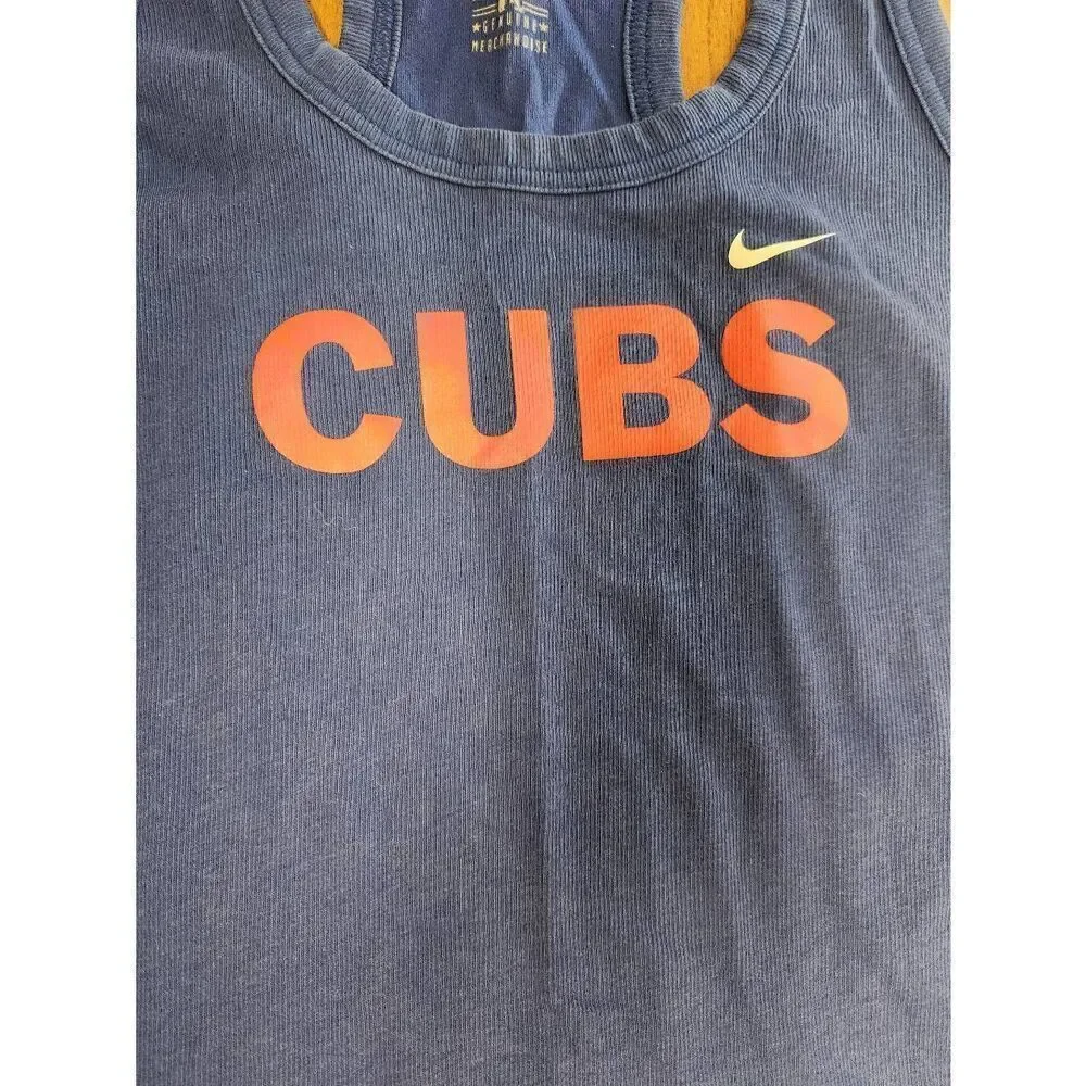 Nike cubs xl
